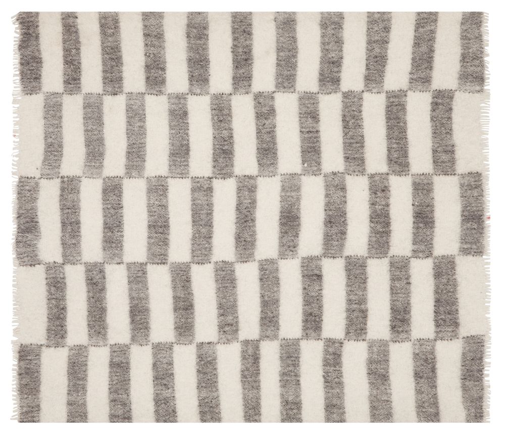 Contemporary carpets - Radhi rugs - STITCH BY STITCH