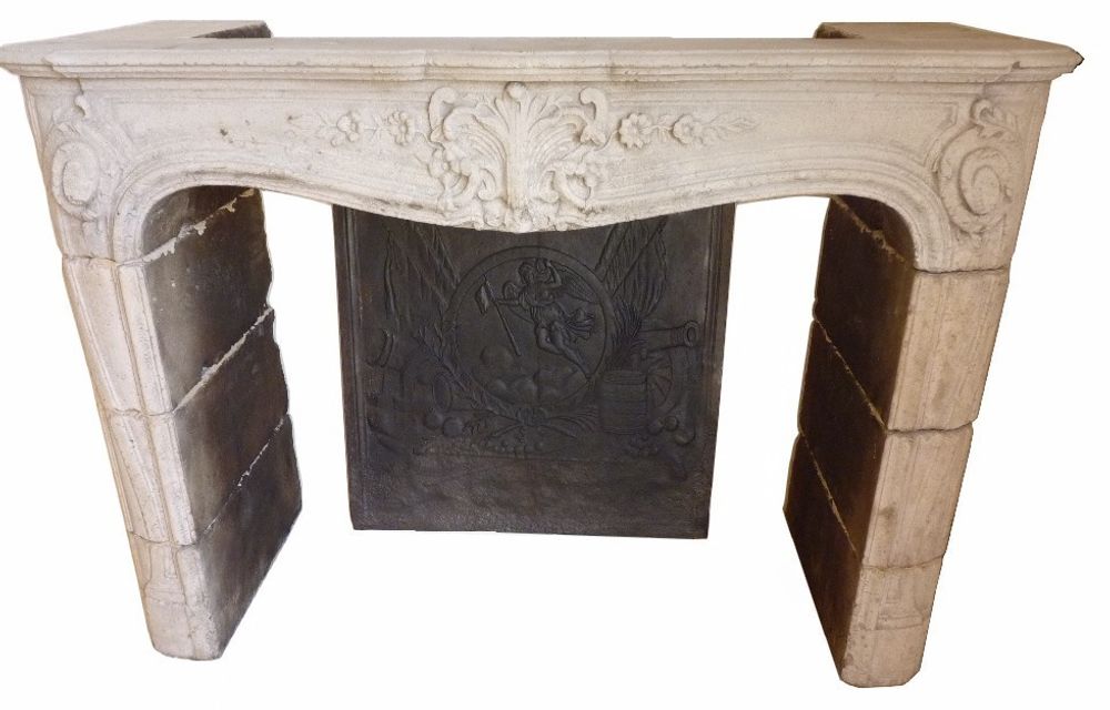 Pièces uniques - Cheminées - PIERRE DE FRANCE COLLECTION