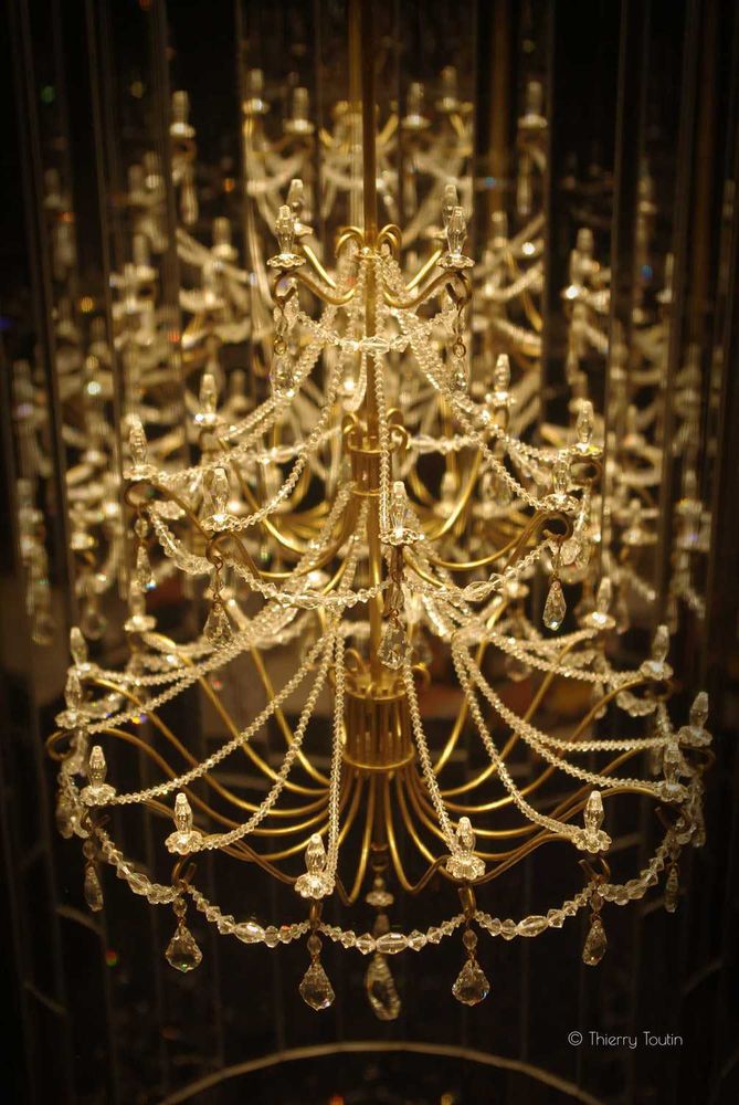 Sculptures, statuettes and miniatures - Versailles Spirit - THIERRY TOUTIN LUMINOPHILIE