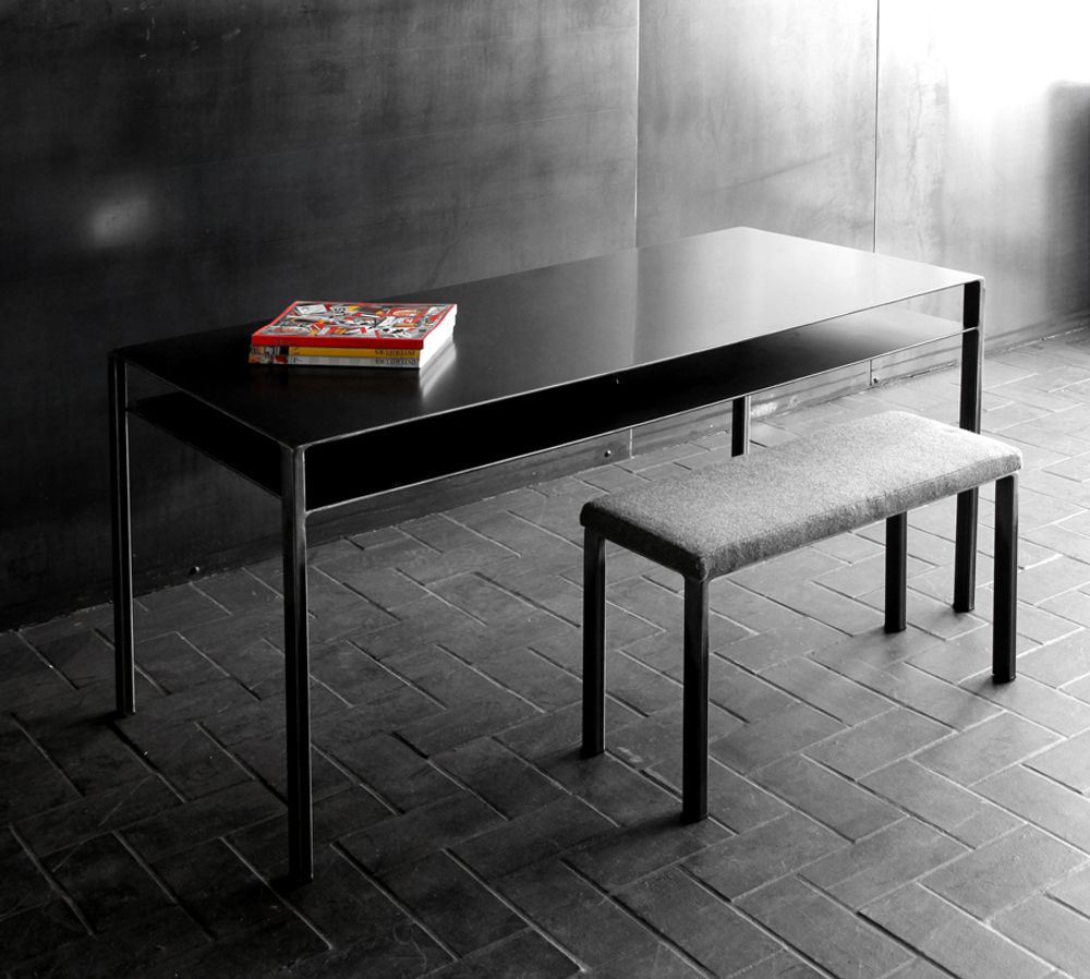 Consoles - CONSOLE HOFFMAN - BLUNT