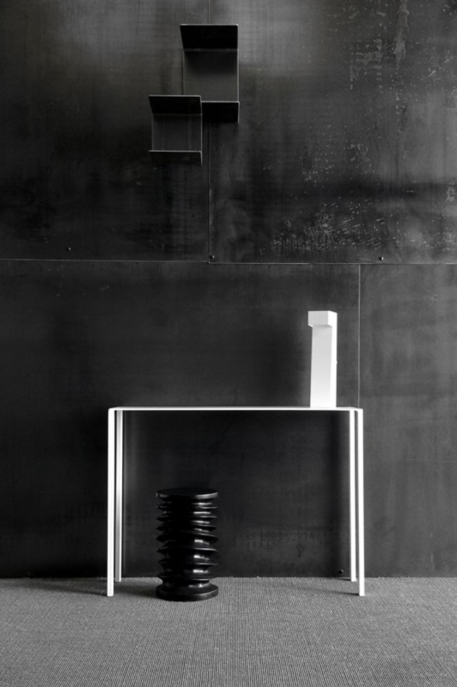 Consoles - CONSOLE HOFFMAN - BLUNT
