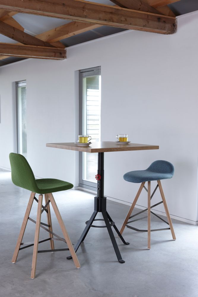 Tables for hotels - Table Wessel - SPOINQ
