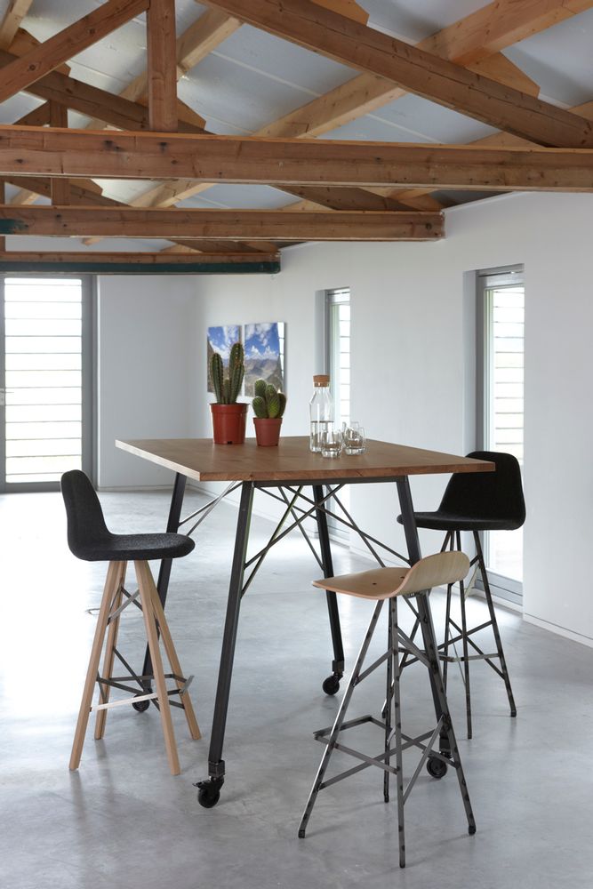 Tables for hotels - Bartable Straight - SPOINQ