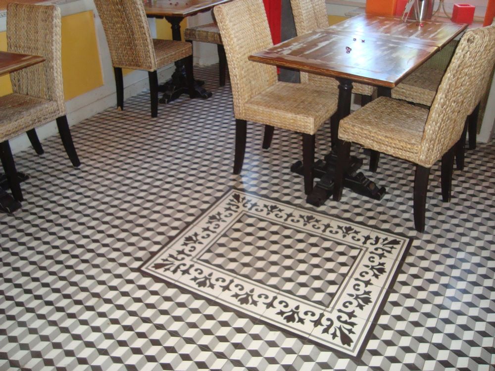 Cement tiles - Carreaux de ciments - HARMONIE DU LOGIS