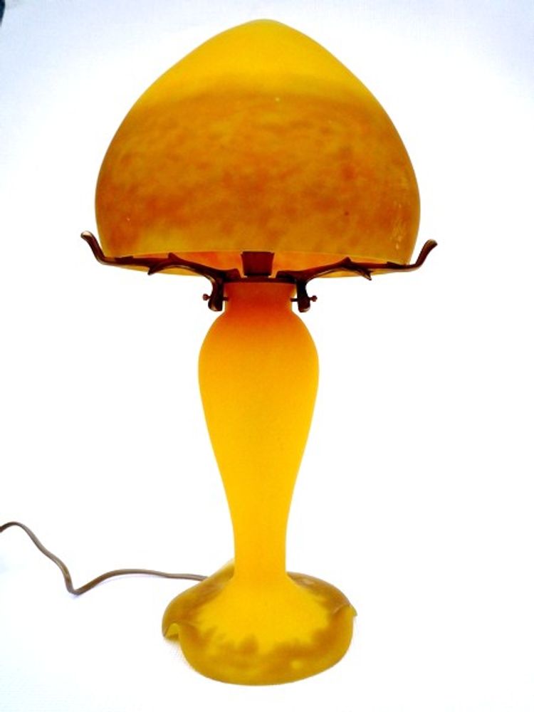 Verre d'art - Lampes style Art Nouveau. - TIEF