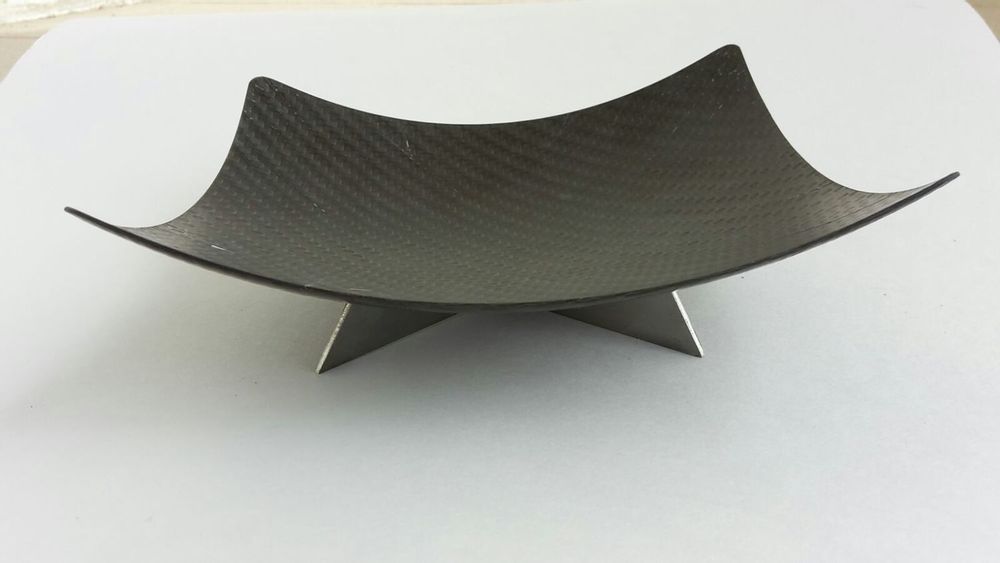 Objets design - MANTA - FORMULA CARBONIO