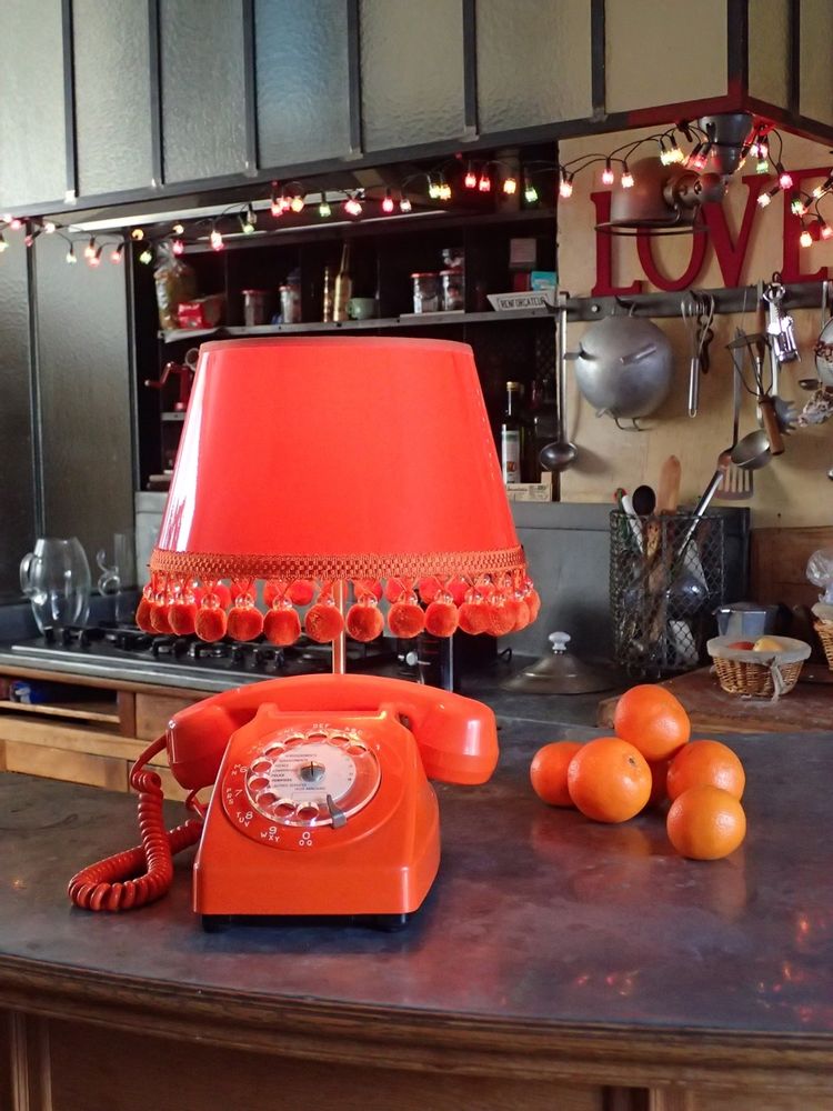 Ustensiles de cuisine - KIKI KITCHEN - TELEPHONE ORANGE - KIKI L'ECLAIREUR