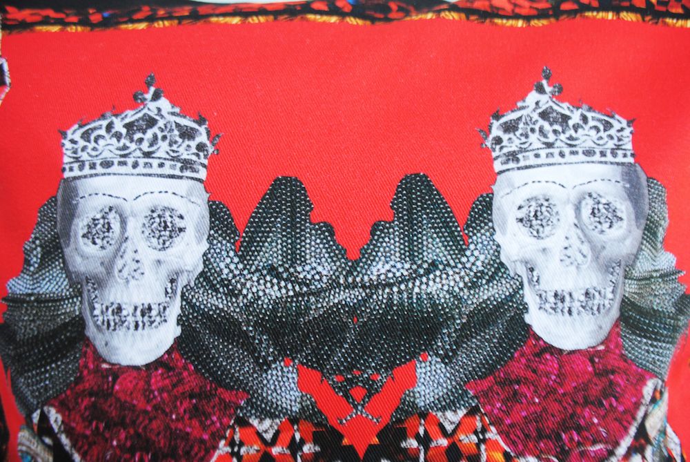 Coussins - Coussin Twin Kings Calvaria - ASTRID SARKISSIAN