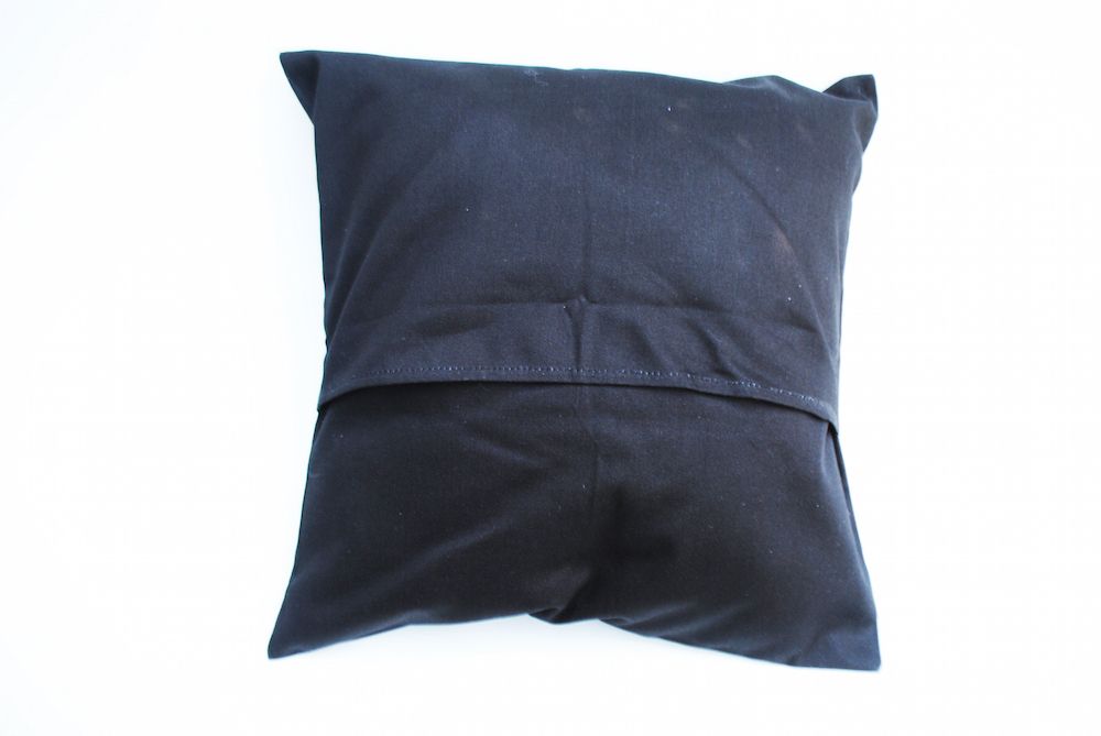 Coussins - Coussin Twin Kings Calvaria - ASTRID SARKISSIAN