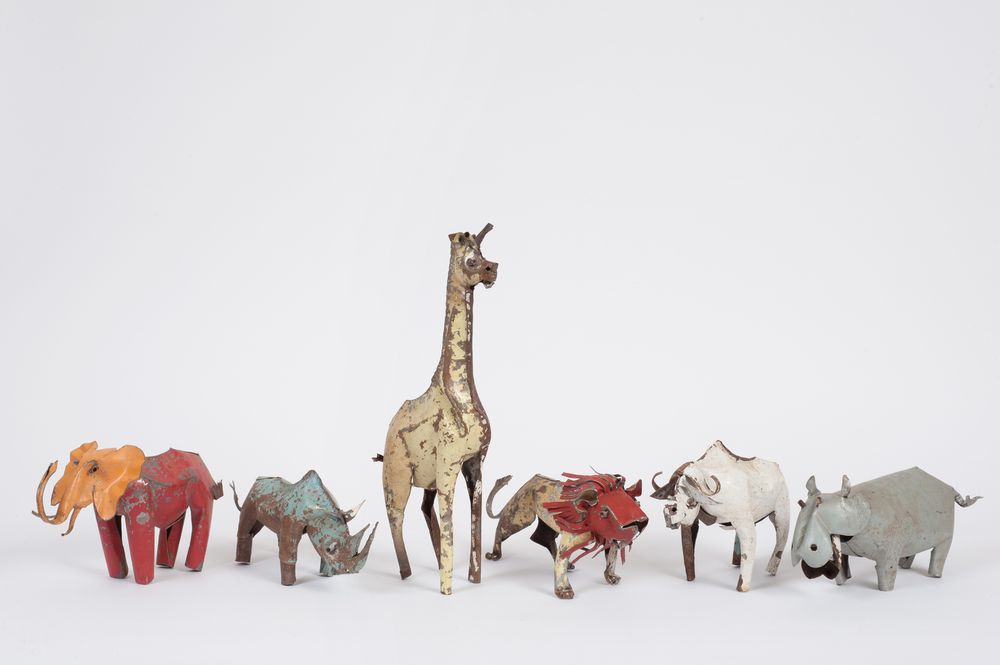 Decorative objects - ANIMALS AND TROPHIES IN RECYCLED METAL - MAHATSARA