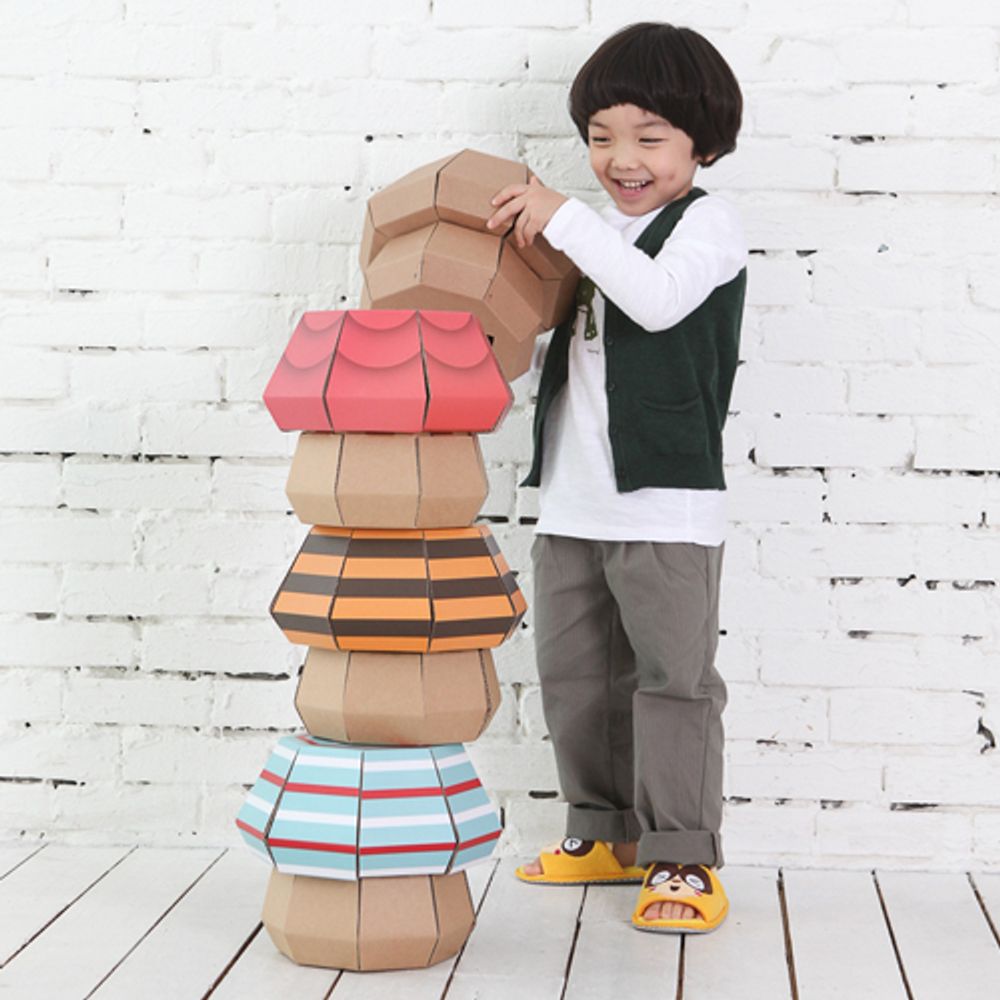 Chambres d'enfants - PAPIER FUNNYPAPER - 19 MARTIENS DISTRIBUTION