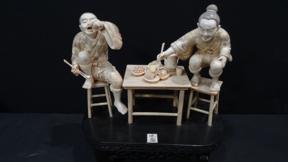 Sculptures, statuettes et miniatures - Sculpture en ivoire de mammouth - TRESORIENT