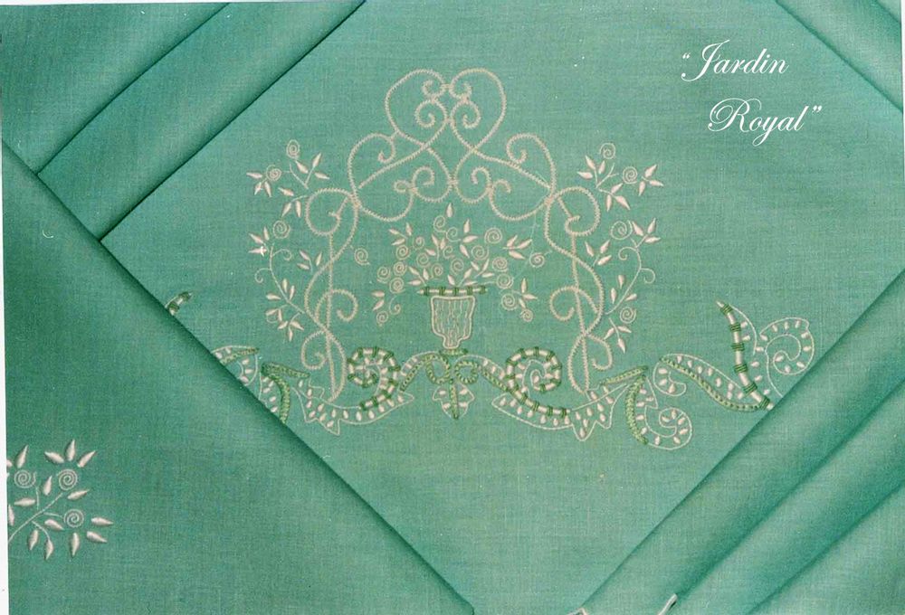 Homewear - TABLECLOTHS - LINHO DO CASTELO - LIN DE CHATEAU