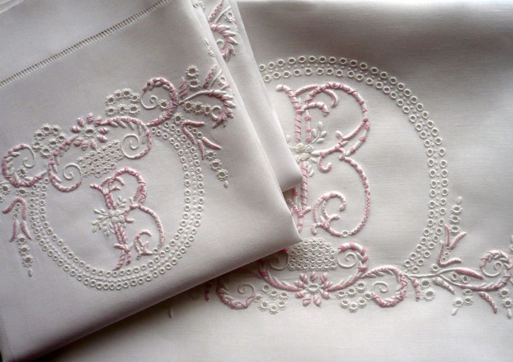 Linge de lit - PARURES DE LIT. - LINHO DO CASTELO - LIN DE CHATEAU