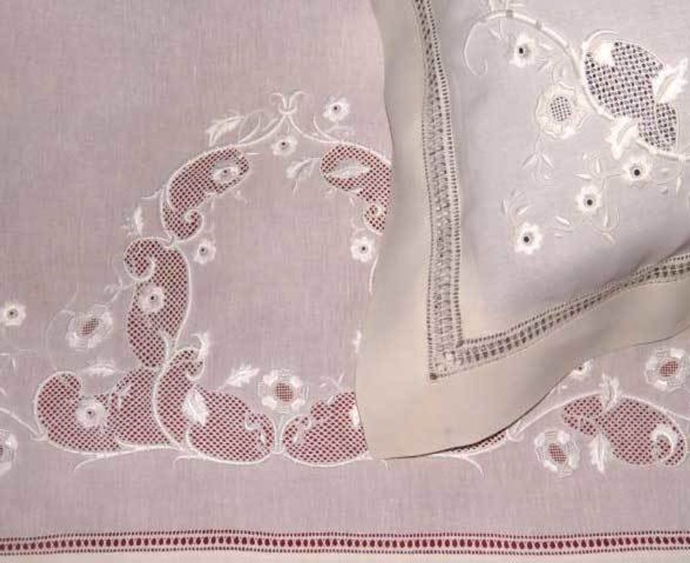 Linge de lit - PARURES DE LIT. - LINHO DO CASTELO - LIN DE CHATEAU