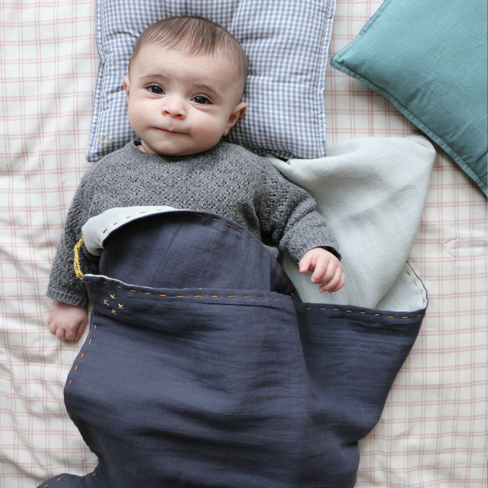 Bed linens - Double layer reversible cotton muslin swaddle blanket - CAMOMILE LONDON