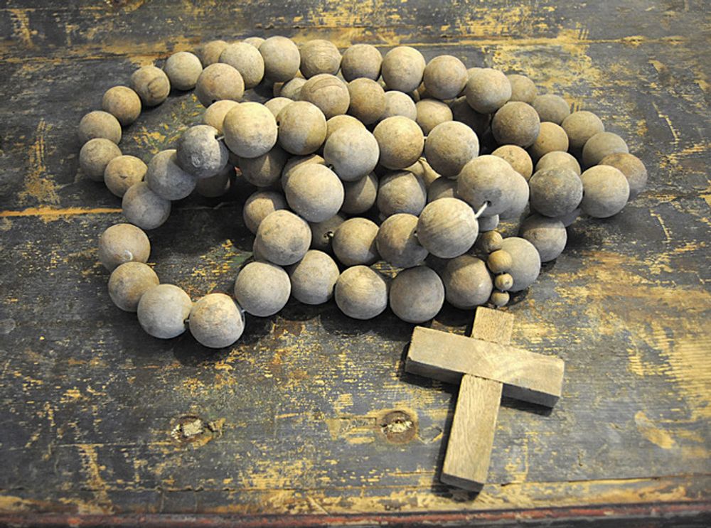 Objets de décoration - Prayer beads with Cross - SUGARBOO DESIGNS