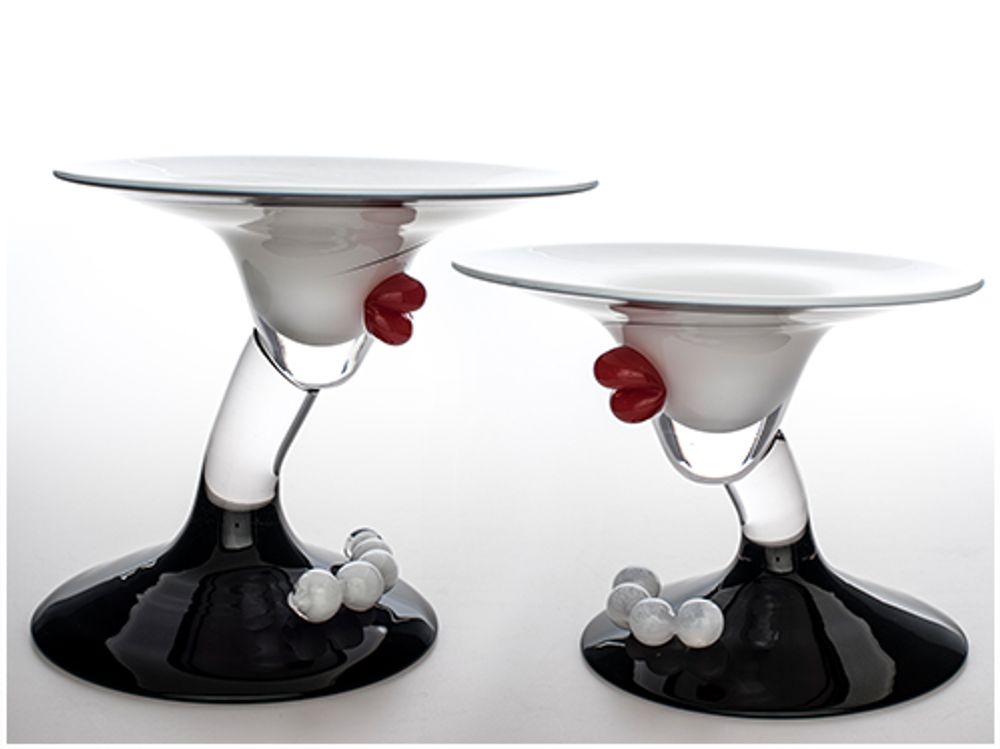 Verre d'art - Objets décoratifs Sculpture « Dames avec une assiette » - STIKLO PASLAPTIS UAB