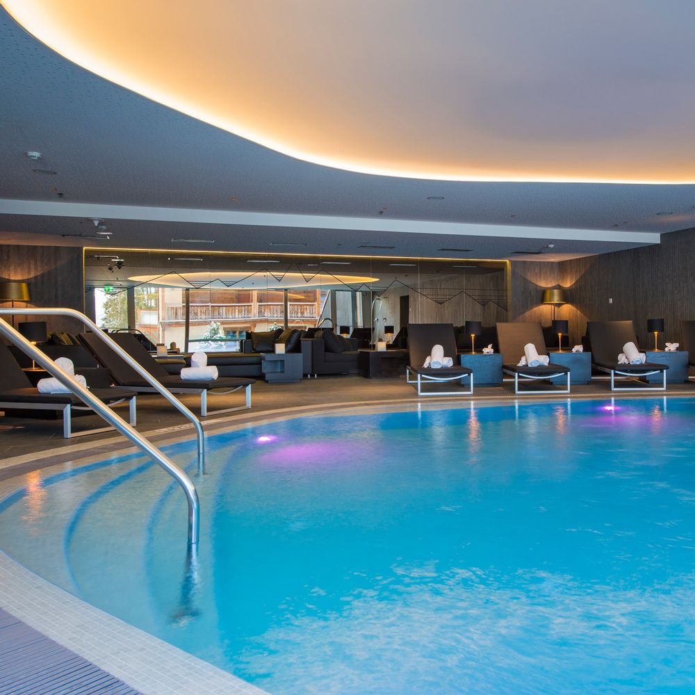 Outdoor pools - Hotel swimming pools - PISCINES CARRE BLEU