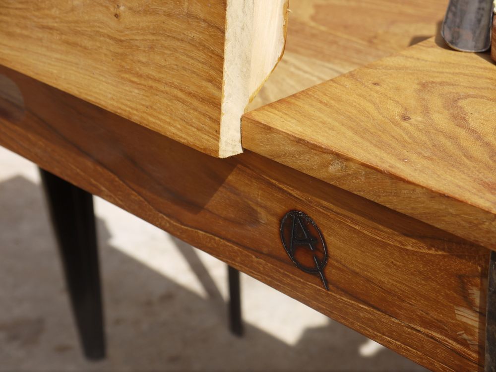 Desks - CONSOLE DESK GAZELLE 2 DRAWERS - QUATR' A