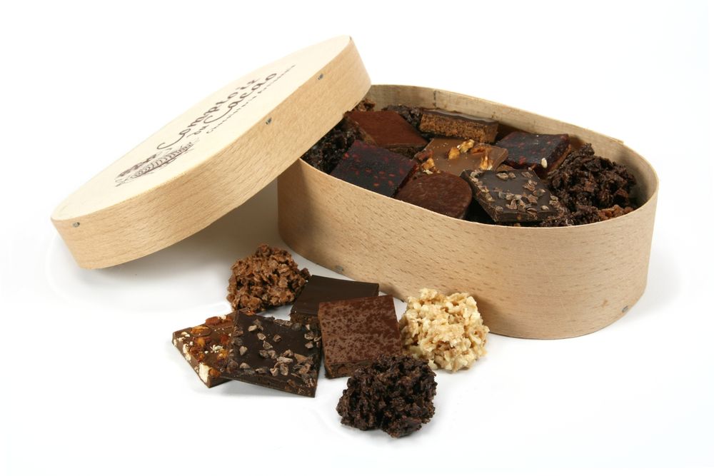 Chocolat - Boîte en bois de chocolats avec couvercle - COMPTOIR DU CACAO