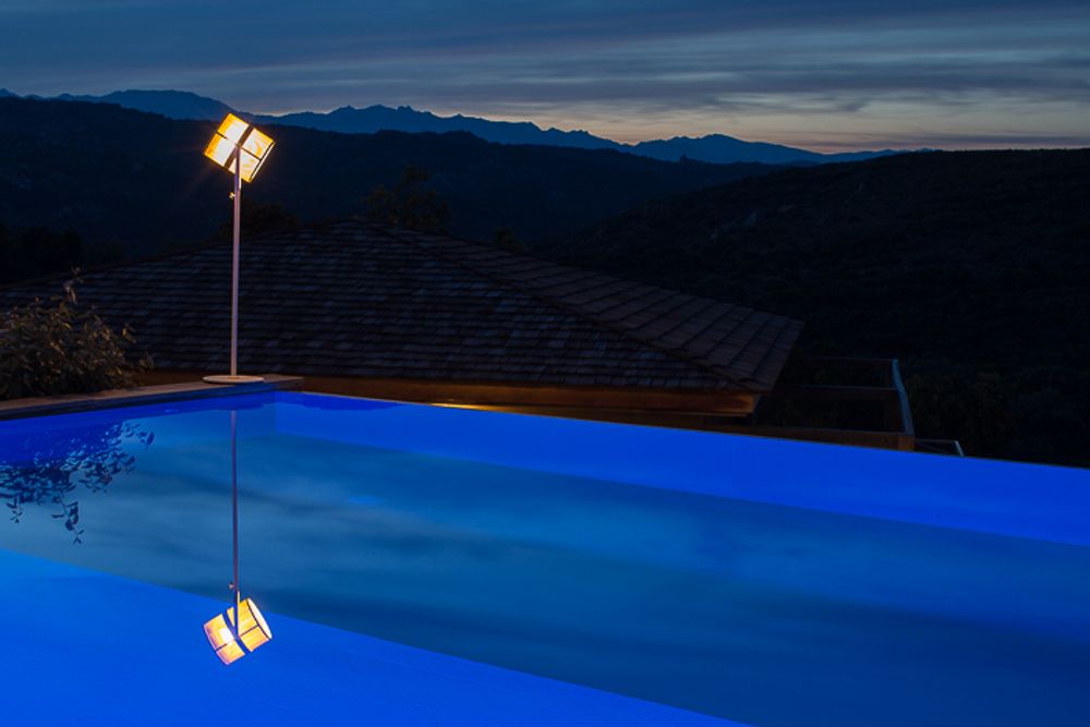 Outdoor floor lamps - La Lampe Paris - MAIORI