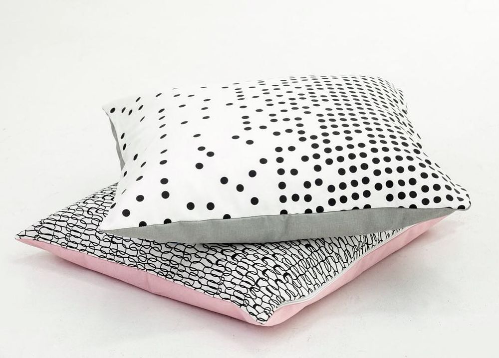 Coussins textile - Dots Cushion - IHANNA HOME