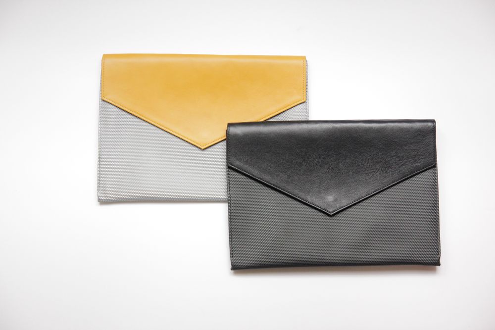 Clutches - Pochette bi matières - LOUISE CARMEN PARIS