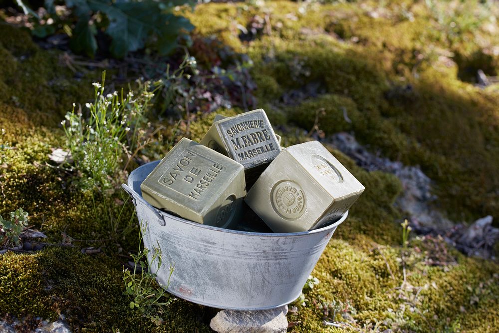 Savons - Savon de Marseille à l'huile d'olive Marius Fabre - SAVONNERIE MARIUS FABRE
