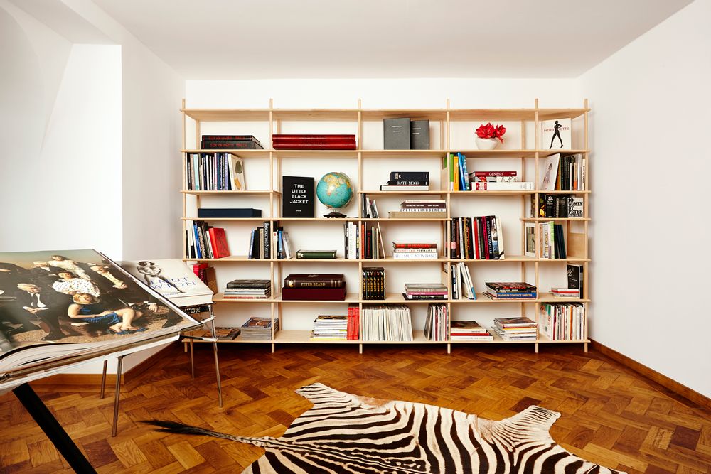 Bookshelves - Split library - NEUVONFRISCH