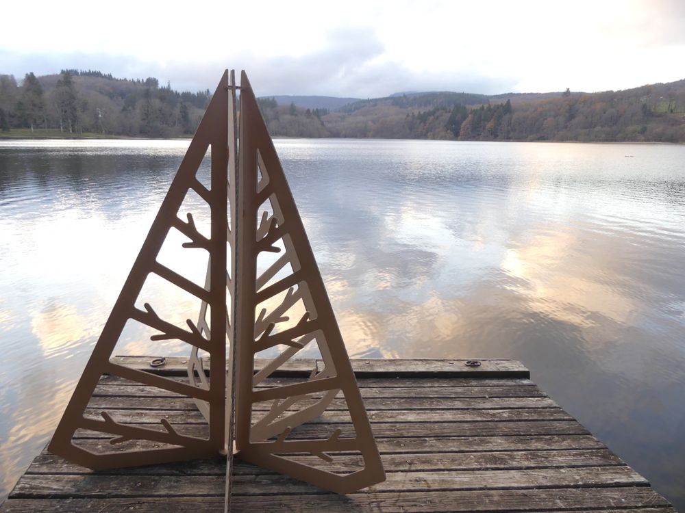 Objets design - Sapin de Noël - CREATIV' FAB MOBILIER DESIGN EN CARTON