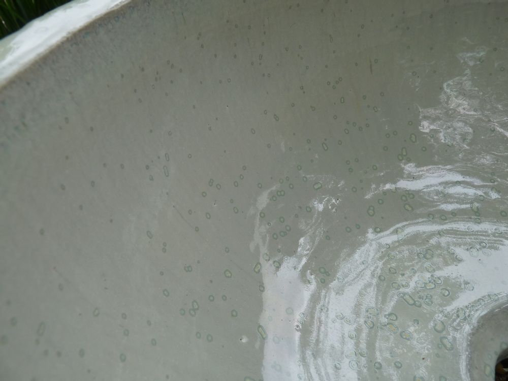Lavabos - Collection Prestige - Reine Margot avec gouttes d'eau en étain - VASQUES DE SALLE DE BAIN