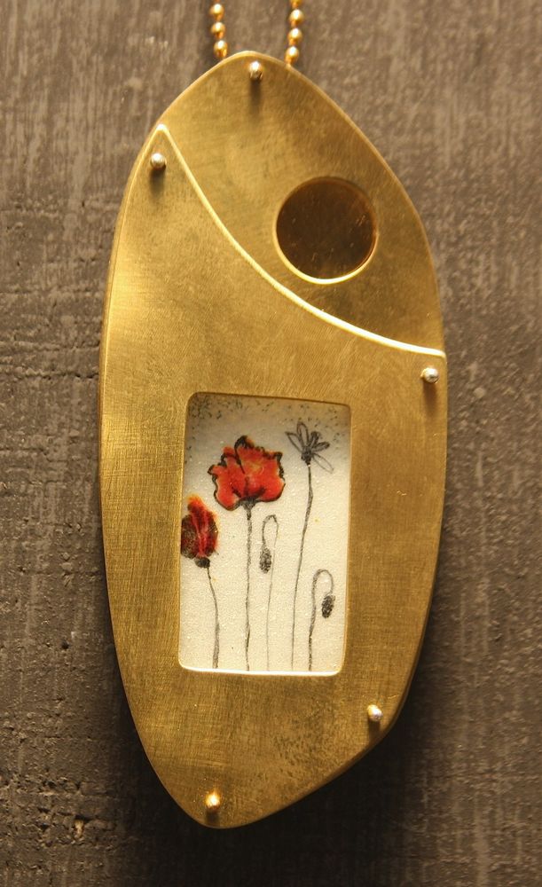 Bijoux - Pièces et séries uniques, faites à la main, argent, or, laiton. Tecniques : martelé, kum-boo, jet décroché, émail 850° C - ALFREDO ESCALADA