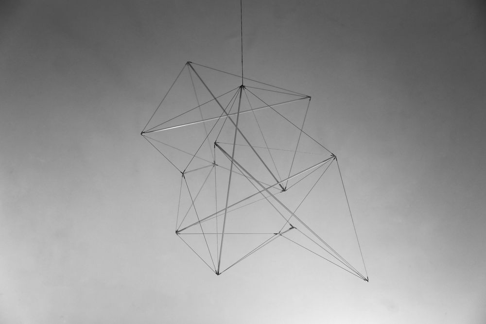 Objets design - Comma type 3 Left, F.V. - POINT, CONTREPOINT.