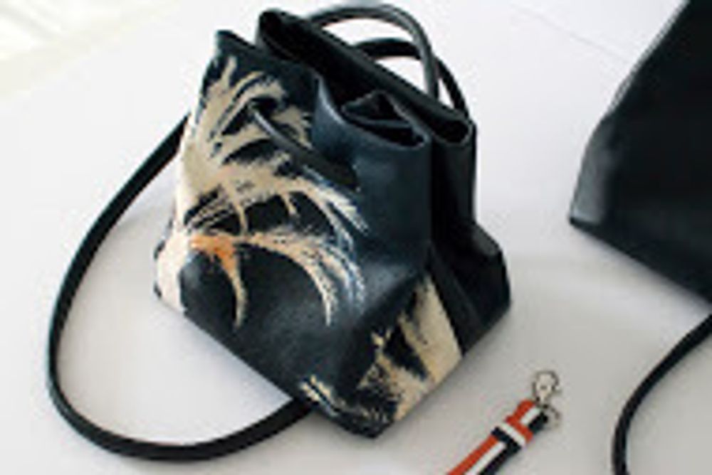 Sacs et cabas - SEAU SOTOGRANDE CUIR - ZUBI