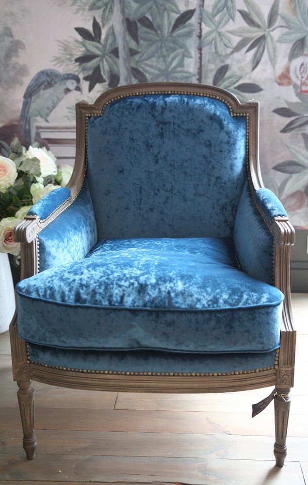 Fauteuils - Italian armchair reproduction of Louis16 - EMERALD COLLECTIONS