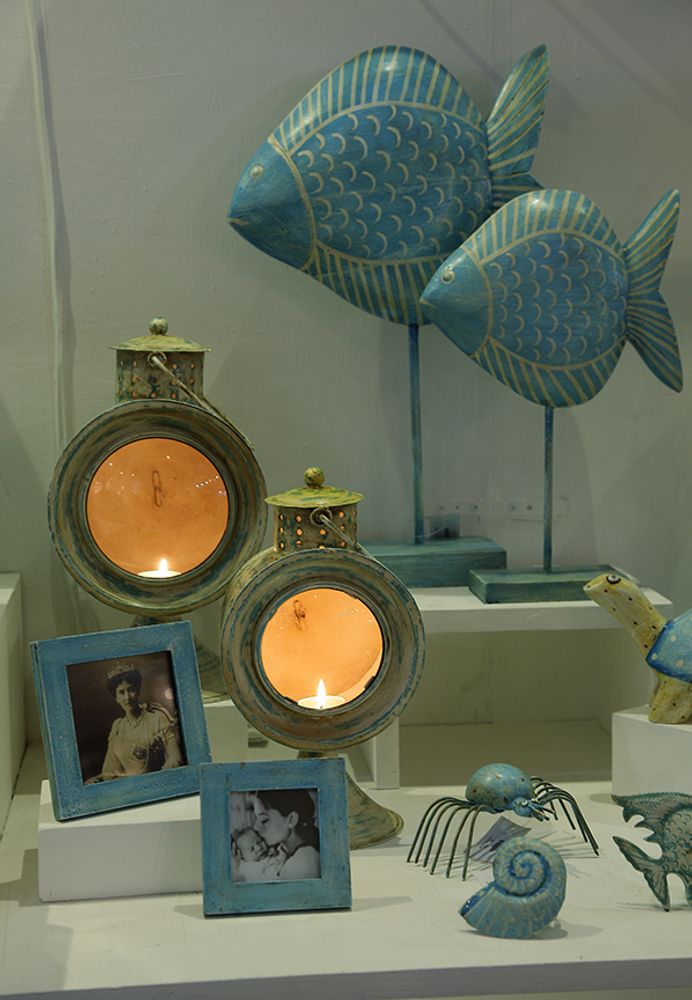 Outdoor hanging lights - LAMPS & LIGHTING - MAGIC OF GIFTED HANDS