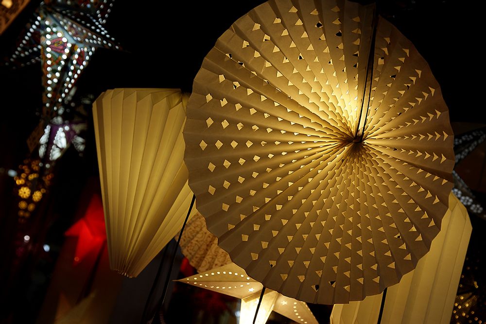 Outdoor hanging lights - LAMPS & LIGHTING - MAGIC OF GIFTED HANDS
