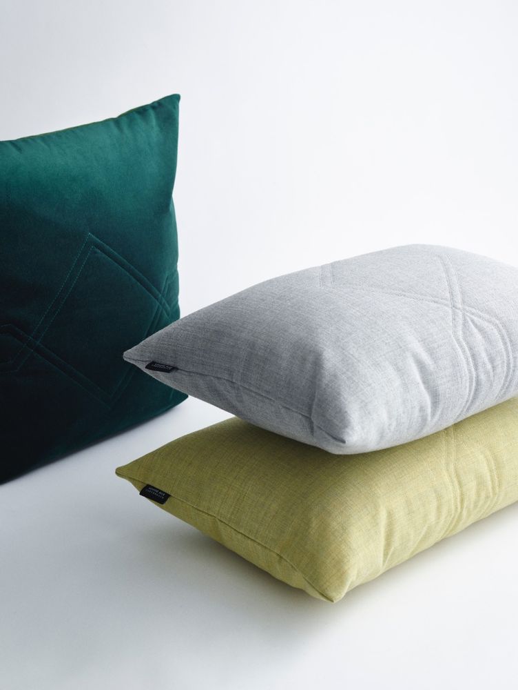 Coussins textile - Coussin en velours de diamant/Kvadrat Remix Jade Vert - LOUISE ROE COPENHAGEN