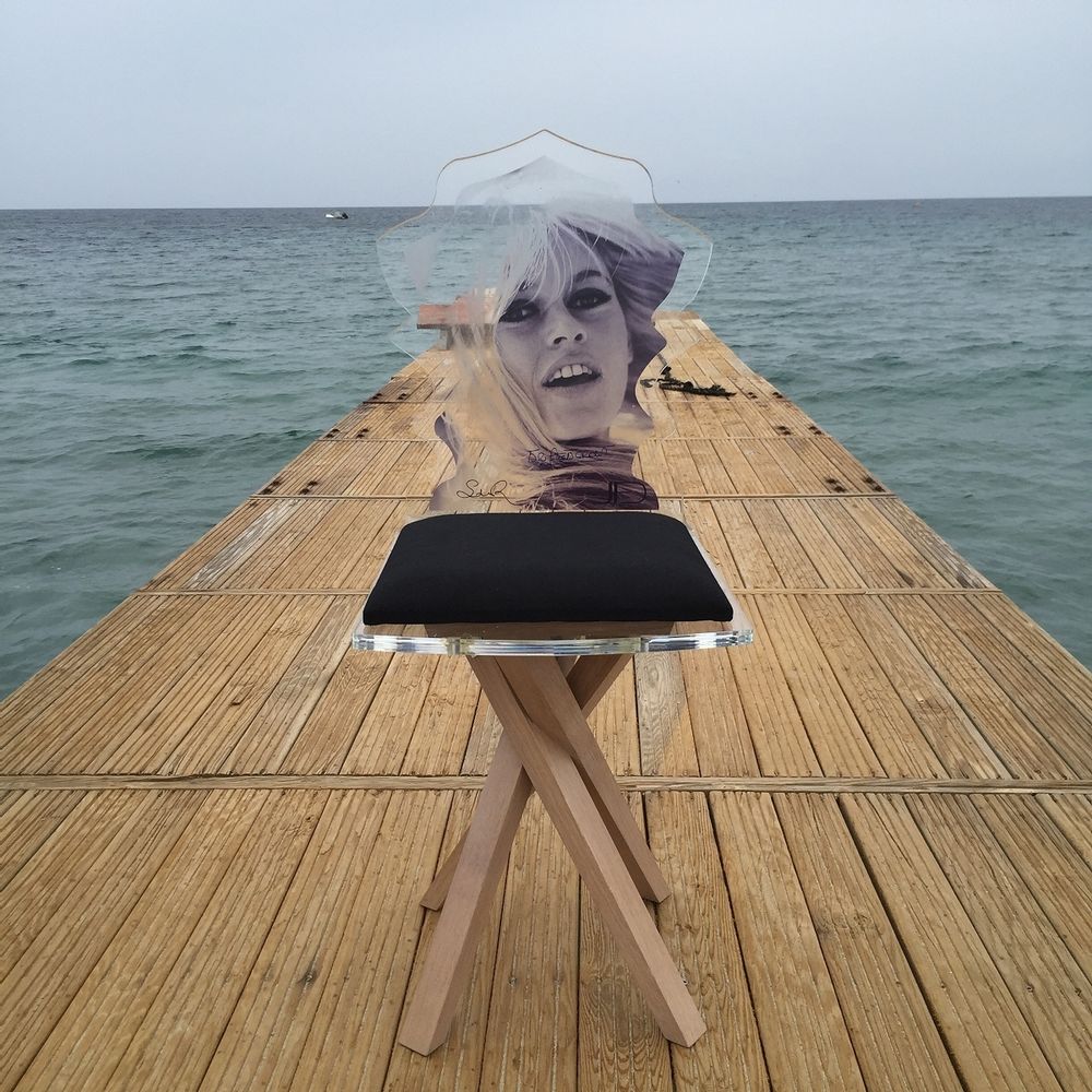 Chaises - Chaise Brigitte Bardot numérotée - FREDERIC JULIEN DESIGN