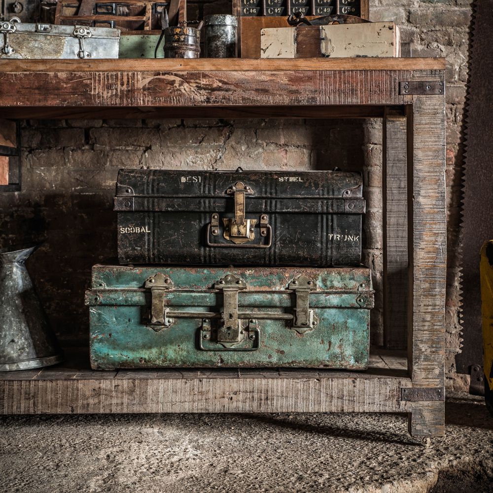Decorative objects - Iron trunks - RAW MATERIALS