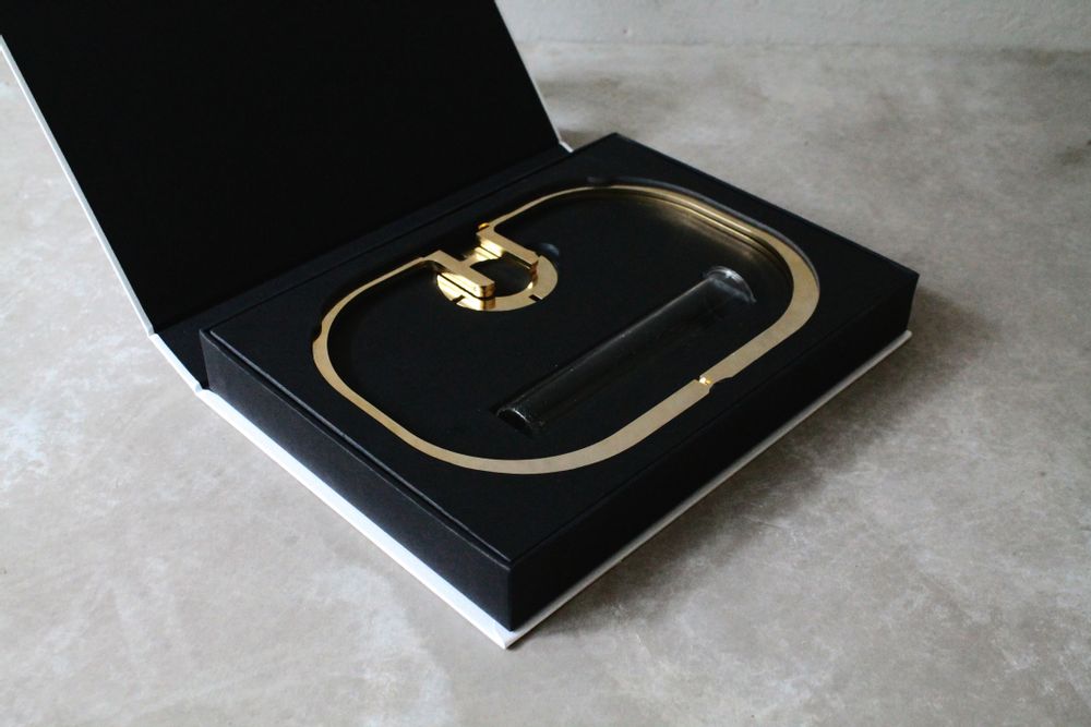 Vases - Un vase de fleurs - BE&LIV