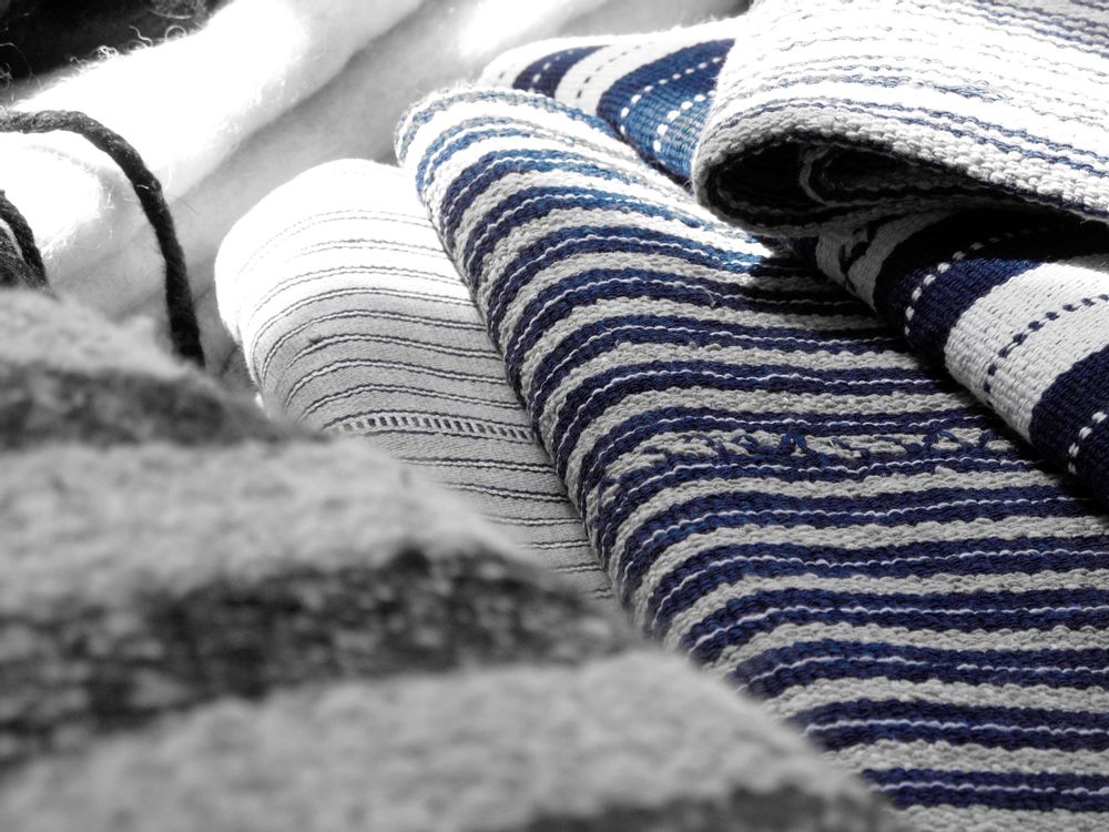 Unique pieces - Blankets and tartan rugs - IXCASALA