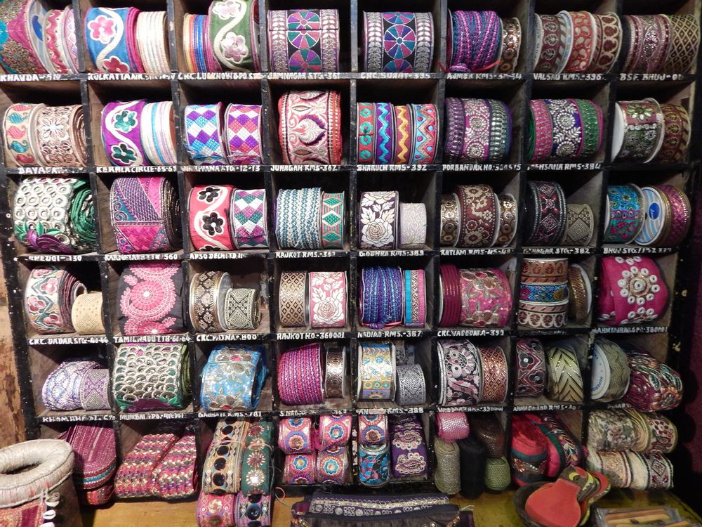 Passementerie - Galon Passementerie Indienne - THA-IN-DAGA