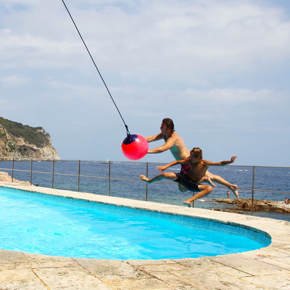Children's games - The swing Ball - FAB DESIGN
