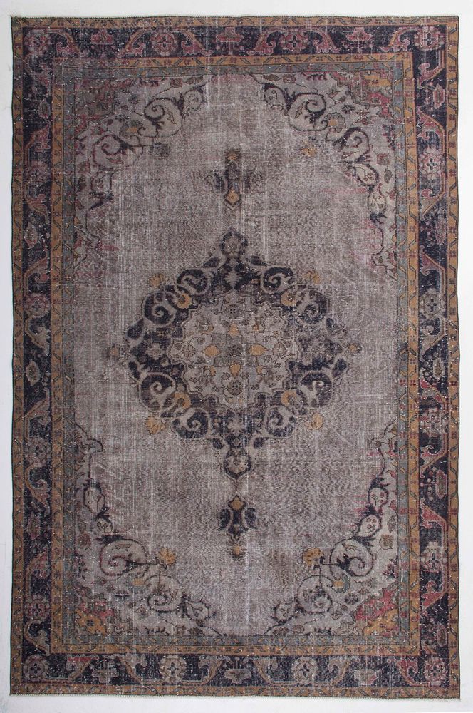 Contemporary carpets - Vintage Carpet - ALTUNTAS HALI KILIM LTD