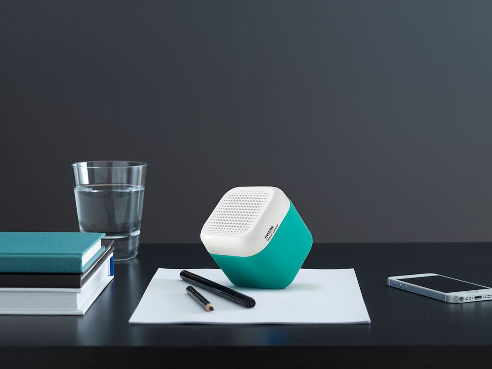Enceintes et radios - Pantone QBL by KAKKOii Splash-Proof Wireless Speakers - KAKKOII