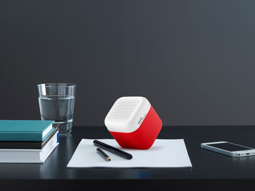Enceintes et radios - Pantone QBL by KAKKOii Splash-Proof Wireless Speakers - KAKKOII