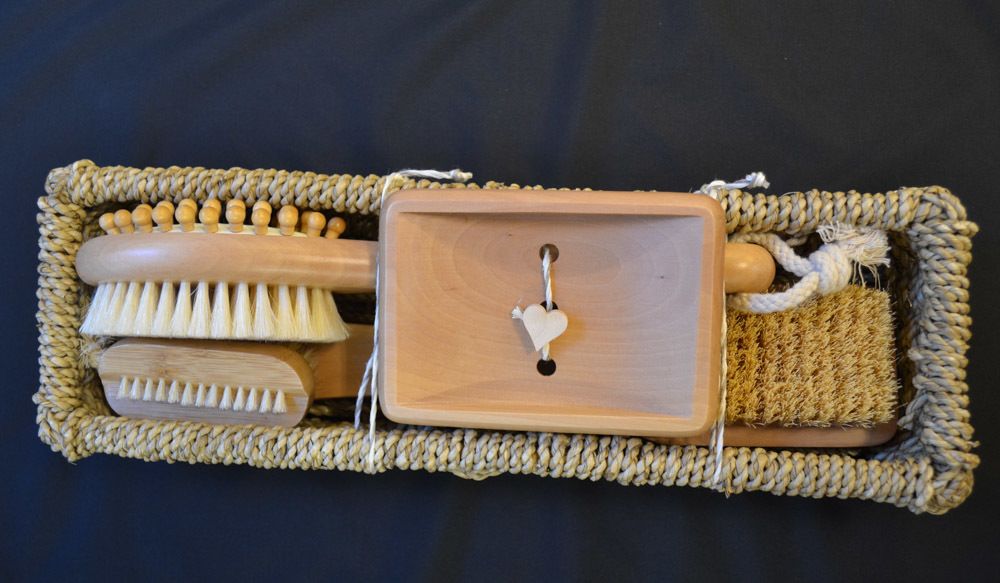 Brosses WC - panier avec accessoires de bain - VALERIA PRODUKTEN
