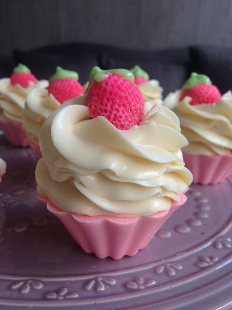 Savons - Cupcake Fraise - SO SWEETY